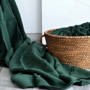 Immerse Yourself in Opulence Luxurious Dark Emerald Linen Sheet Set for Unparalleled Comfort and Style