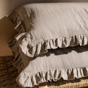 Indulge in Comfort and Style Luxurious Linen Pillowcase for a Serene Night’s Sleep