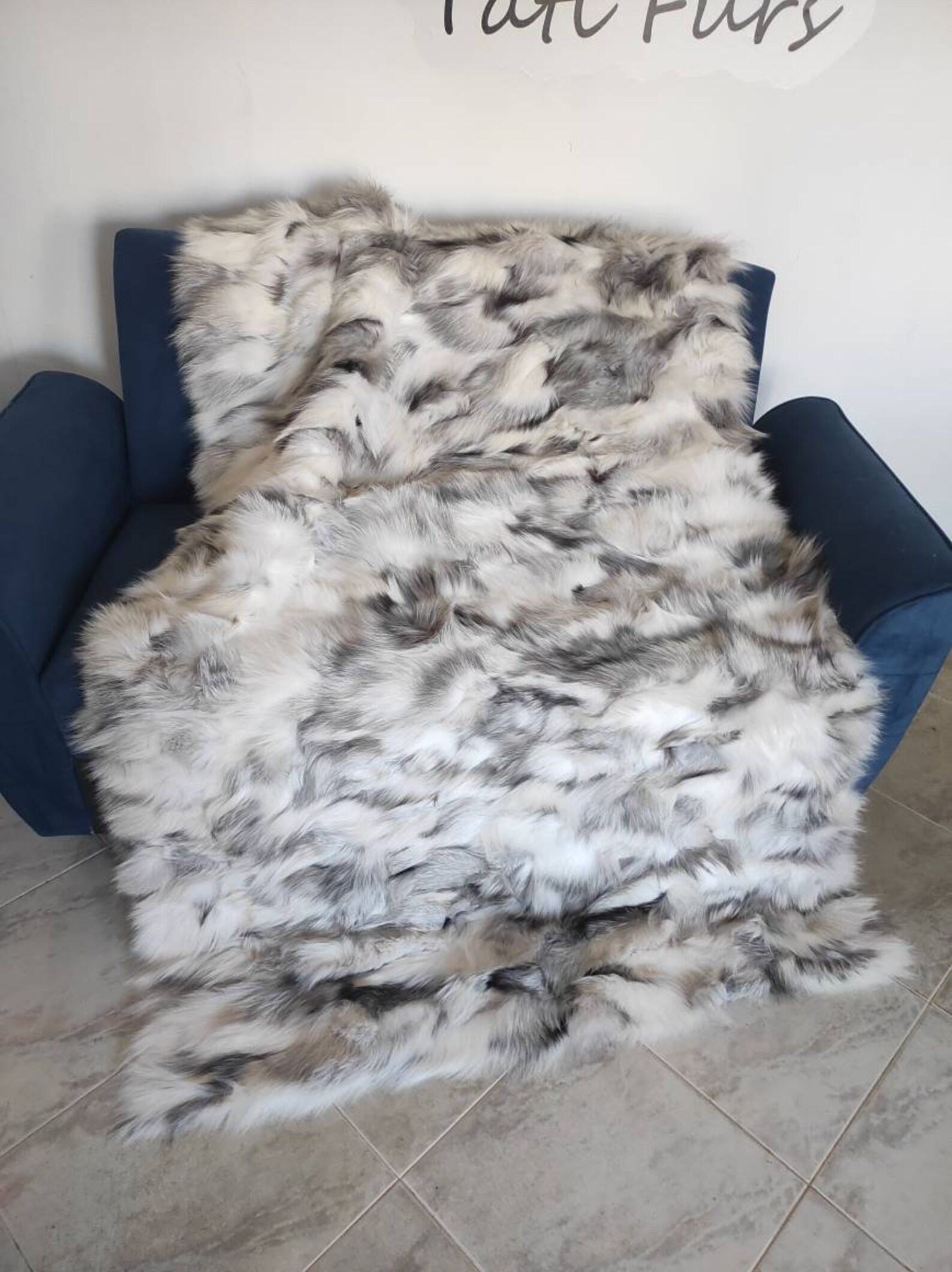 Indulge in Luxury Genuine Real Fox Fur Throw Rug for an Unforgettable Home Decor - Image 4