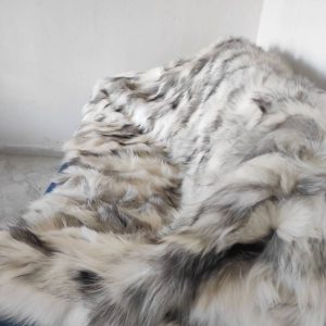 Indulge in Luxury Genuine Real Fox Fur Throw Rug for an Unforgettable Home Decor