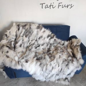 Indulge in Luxury Genuine Real Fox Fur Throw Rug for an Unforgettable Home Decor