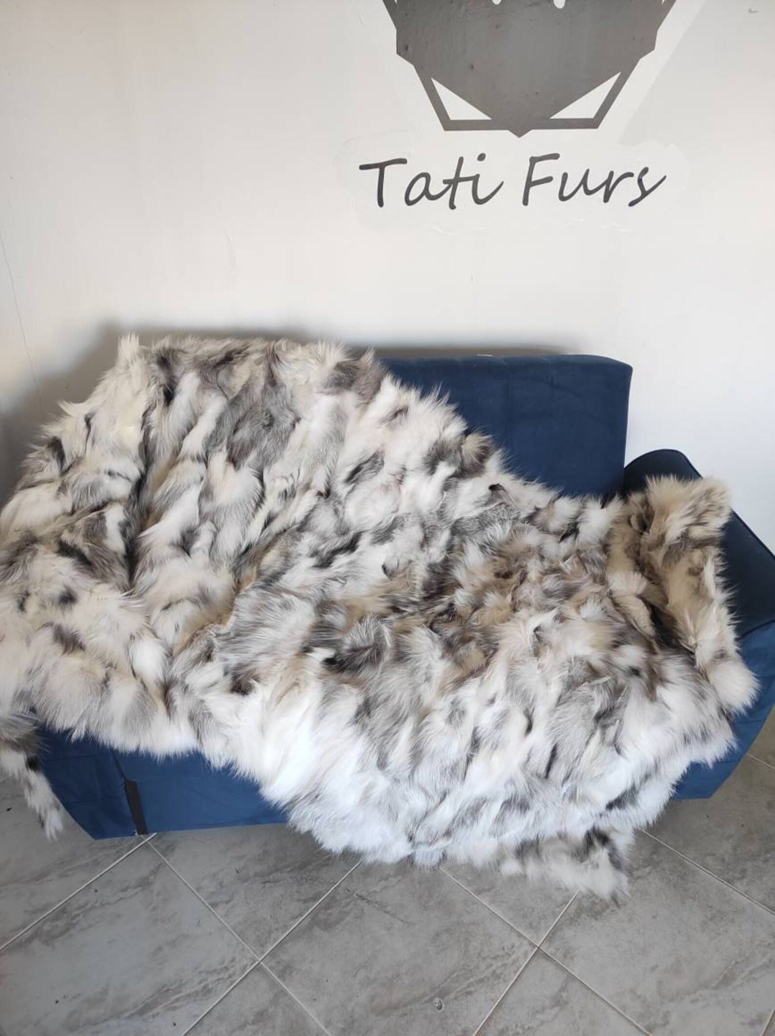 Indulge in Luxury Genuine Real Fox Fur Throw Rug for an Unforgettable Home Decor - Image 6