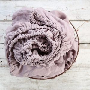 Indulge in the Comfort of Stonewashed Linen WOOD ROSE Fitted Sheet for a Serene Sleep