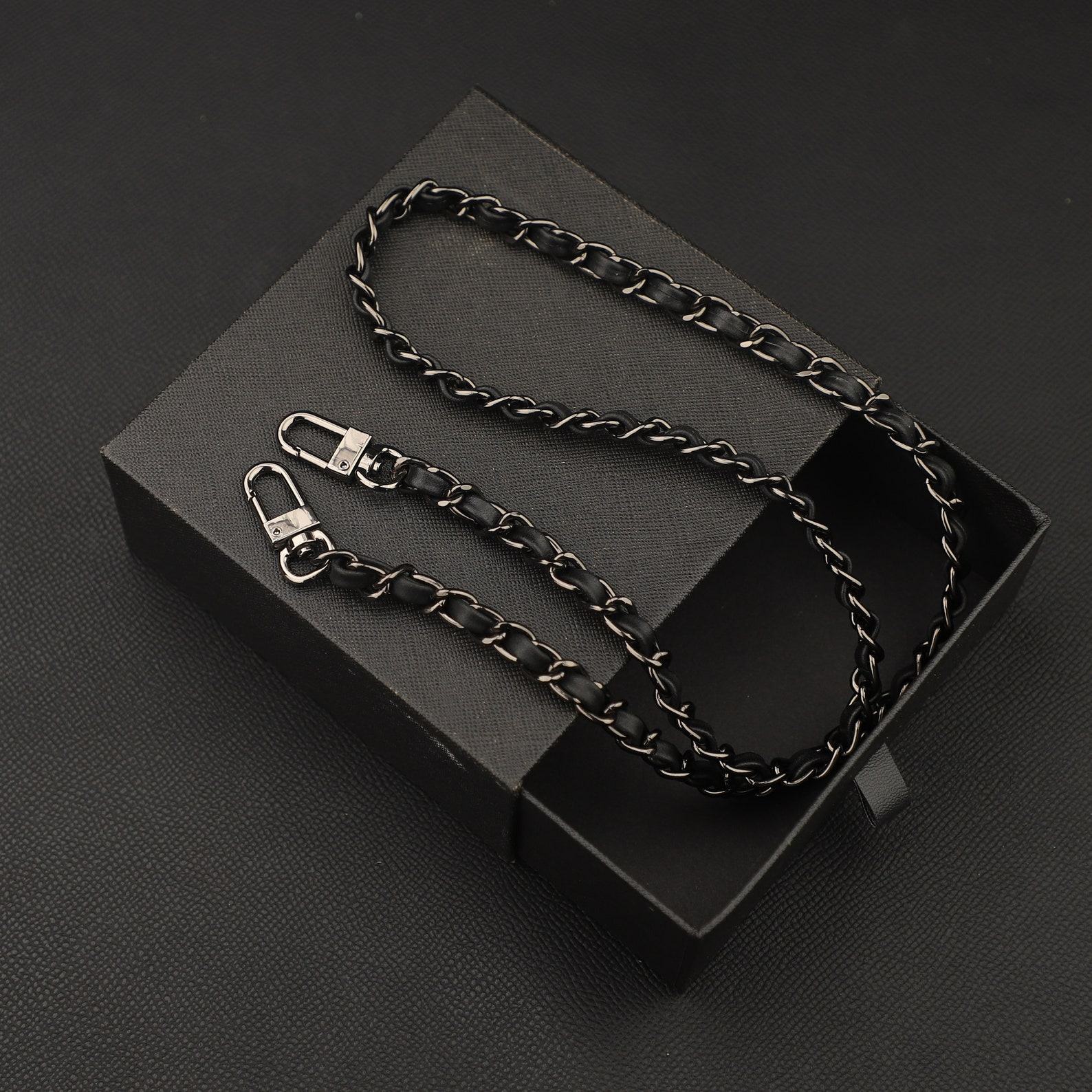 Interchangeable Leather and Metal Chain Handbag Straps Elevate Your Style with Versatility