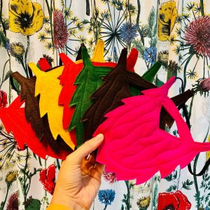 Kids’ Felt Beard Mask The Ultimate Dress-Up Accessory for Kings, Jesters, and More!