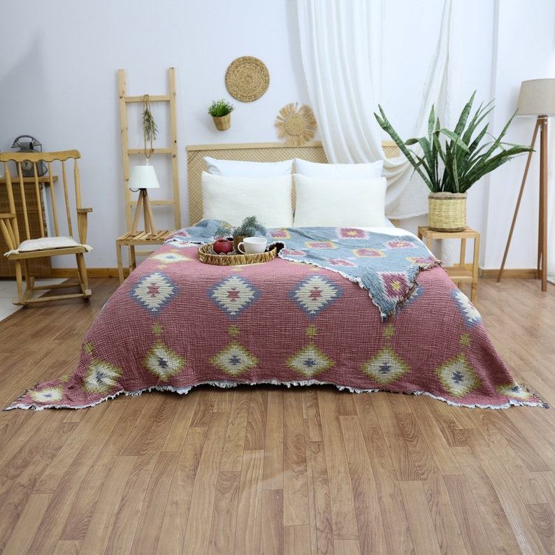 King-Size Jacquard Gauze Cotton Bedspread Elevate Your Bedroom with Boho Elegance