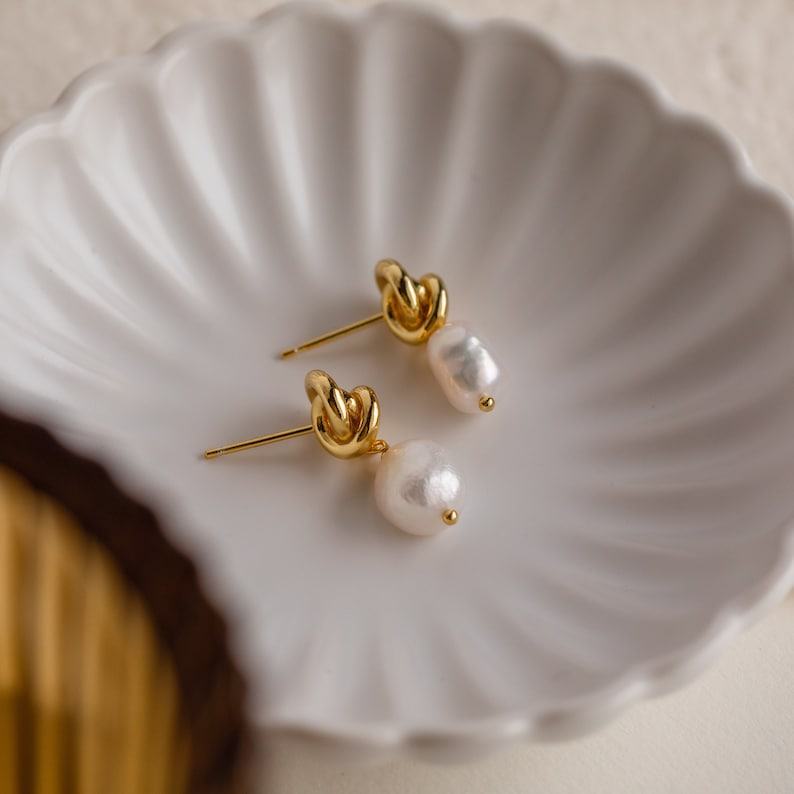 Knot Pearl Drop Earrings Timeless Elegance for Brides and Moms