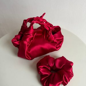 Knotted Satin Bag A Versatile Accessory for Every Occasion