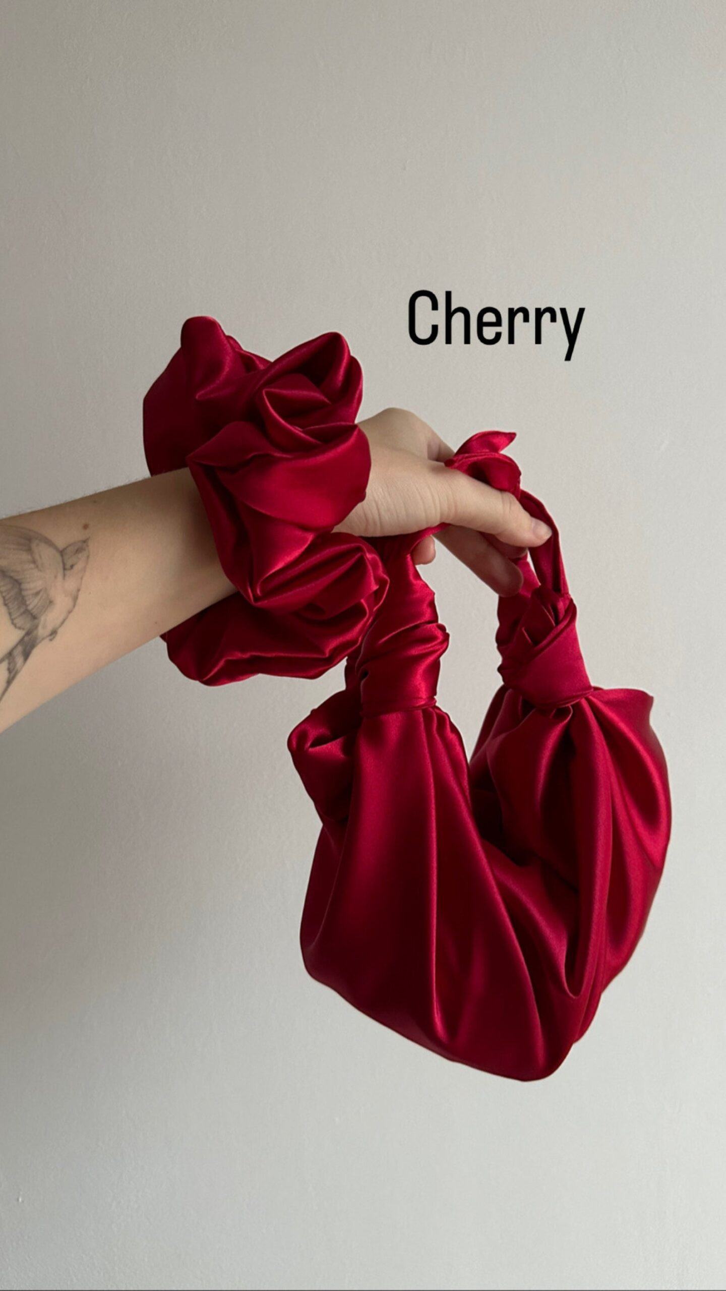 Knotted Satin Bag A Versatile Accessory for Every Occasion - Image 2