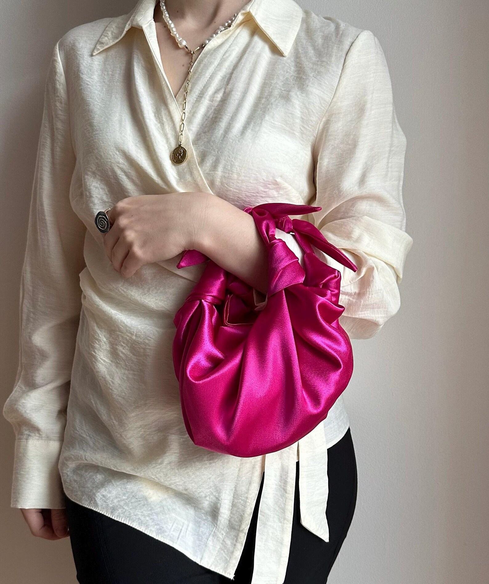 Knotted Satin Evening Bag A Symphony of Colors for Every Occasion - Image 3