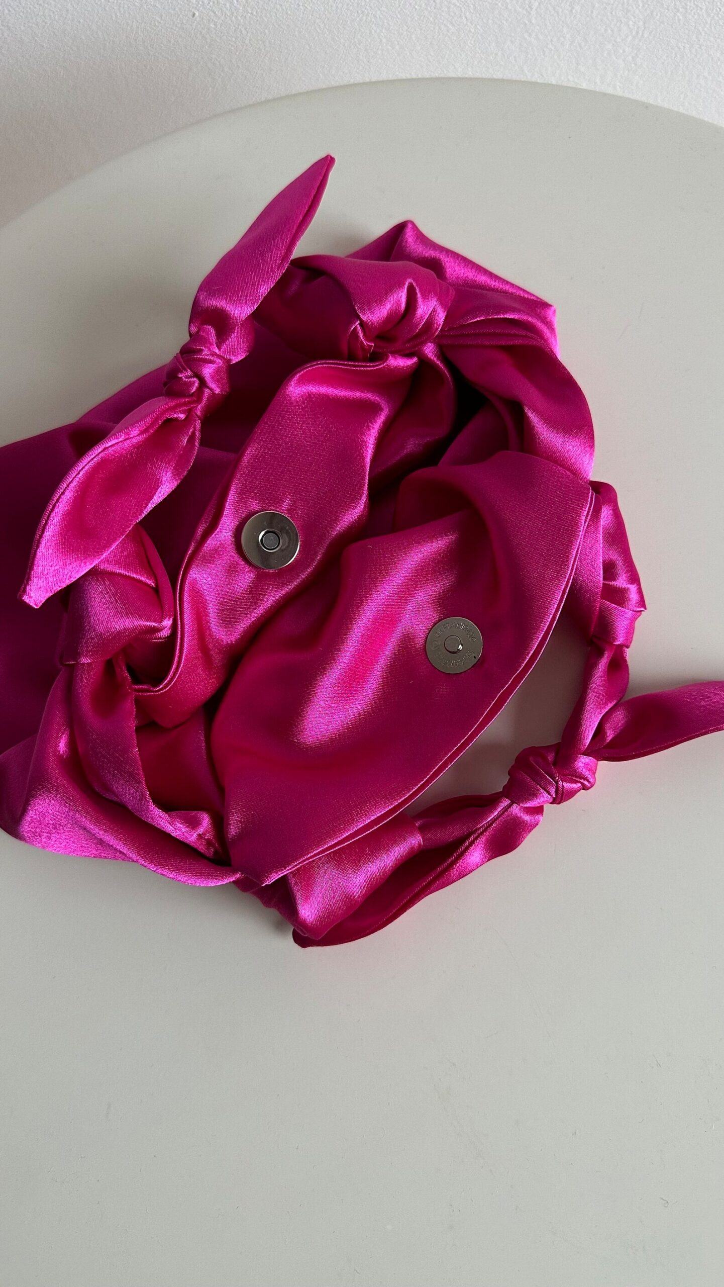 Knotted Satin Evening Bag A Symphony of Colors for Every Occasion - Image 6