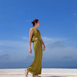 KYMA TOP Olive Satin Viscose Crop Top for Summer Comfort and Elegance