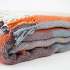 Luxurious 78.5″x86.5″ Green/Purple Tartan Plaid Wool Blanket Ultimate Warmth and Style