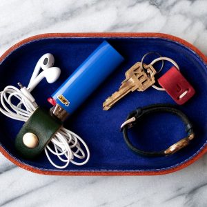 Luxurious Leather Catchall A Vibrant Organizer for Modern Living