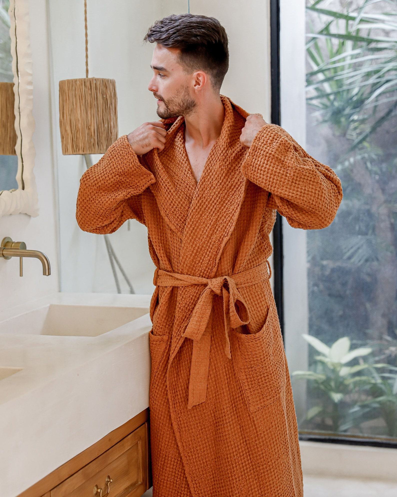 Luxurious Linen Waffle Robe Comfort and Style for Men and Women - Image 2