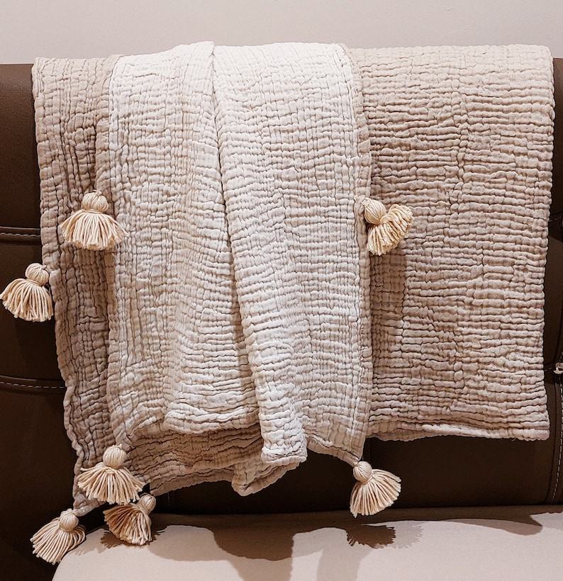 Luxurious Pom Pom Muslin Throw OEKO-TEX Certified, Multi-Purpose Cozy Comfort