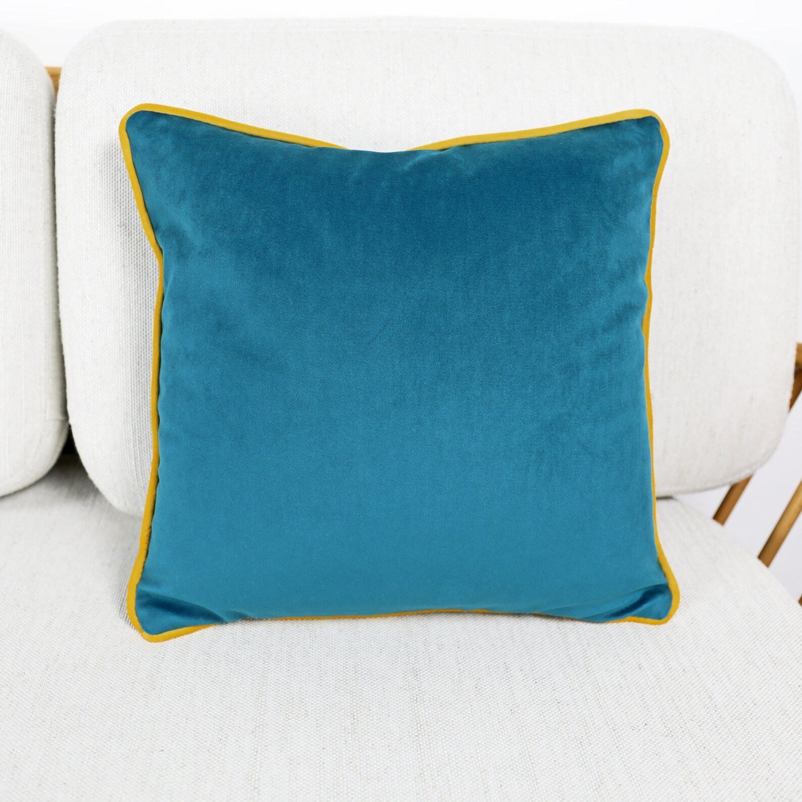 Luxurious Velvet Scatter Cushion Covers A Symphony of Teal, Kingfisher, and Contrasting Piping