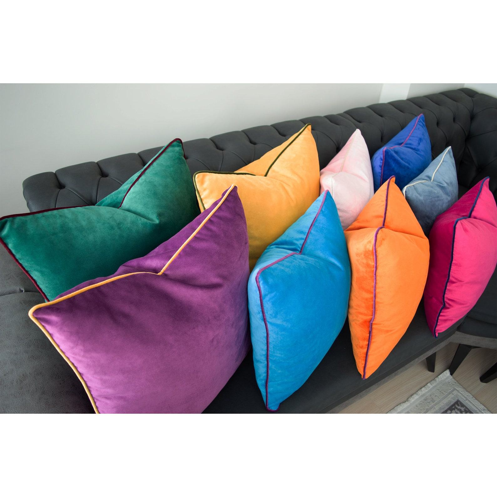 Luxurious Velvet Throw Pillow Covers with Customizable Piping in 26 Vibrant Hues