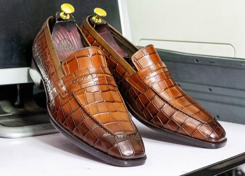 Luxury Hand-Painted Alligator Texture Leather Loafers – Square Toe Slip-Ons for Men