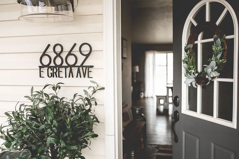 Modern House Numbers Elevate Your Curb Appeal with Personalized Address Plaques