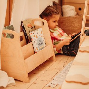 Montessori Bookshelf Empowering Young Minds with a Love for Reading