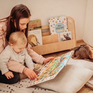 Montessori Bookshelf Empowering Young Minds with a Love for Reading