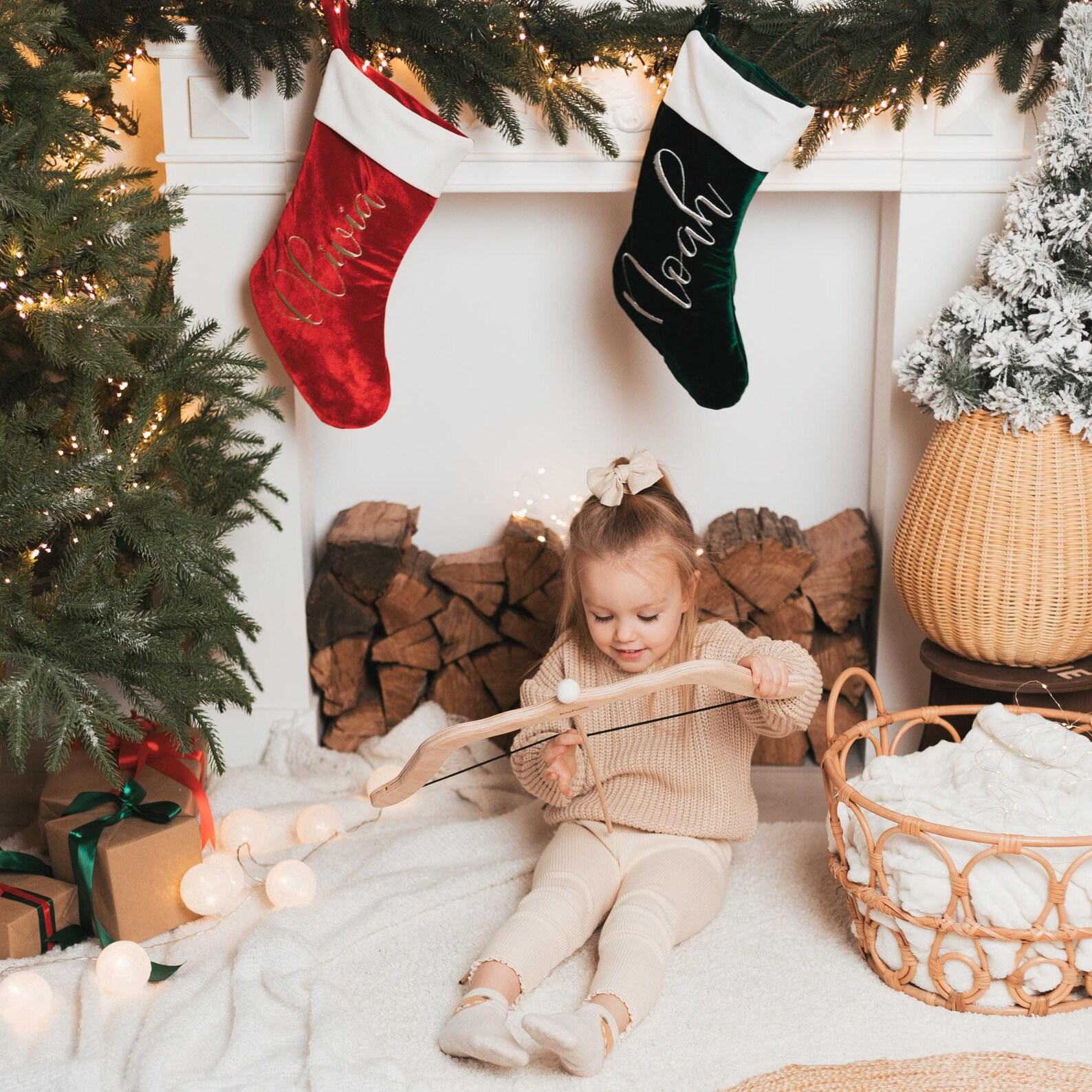 Montessori Bow & Arrow Set – Unique Kids’ Present, Nursery Decor & Outdoor Fun