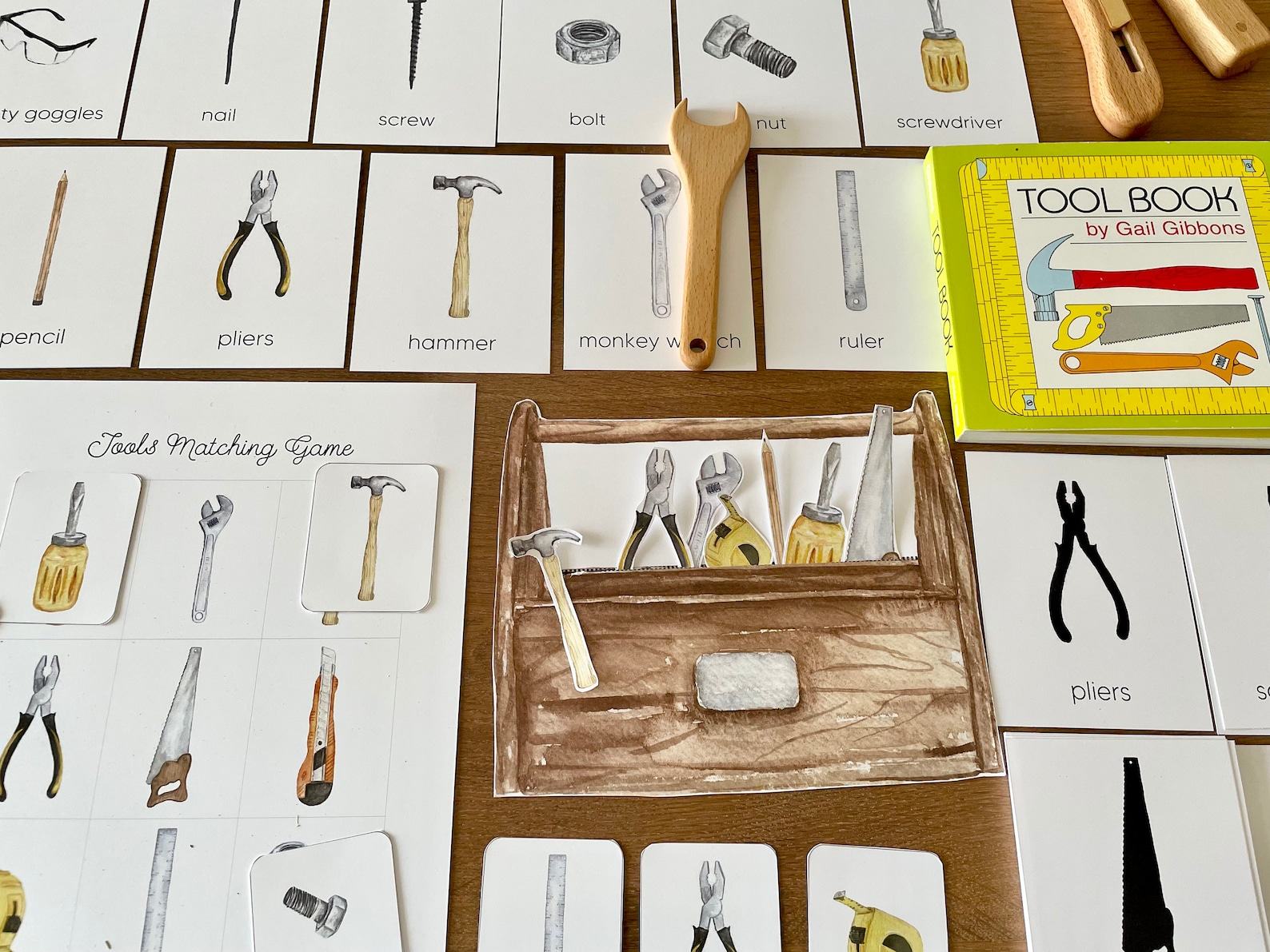 Montessori Tools Learning Pack Printable Flashcards, Three-Part Cards, and Matching Activities for Toddlers - Image 3