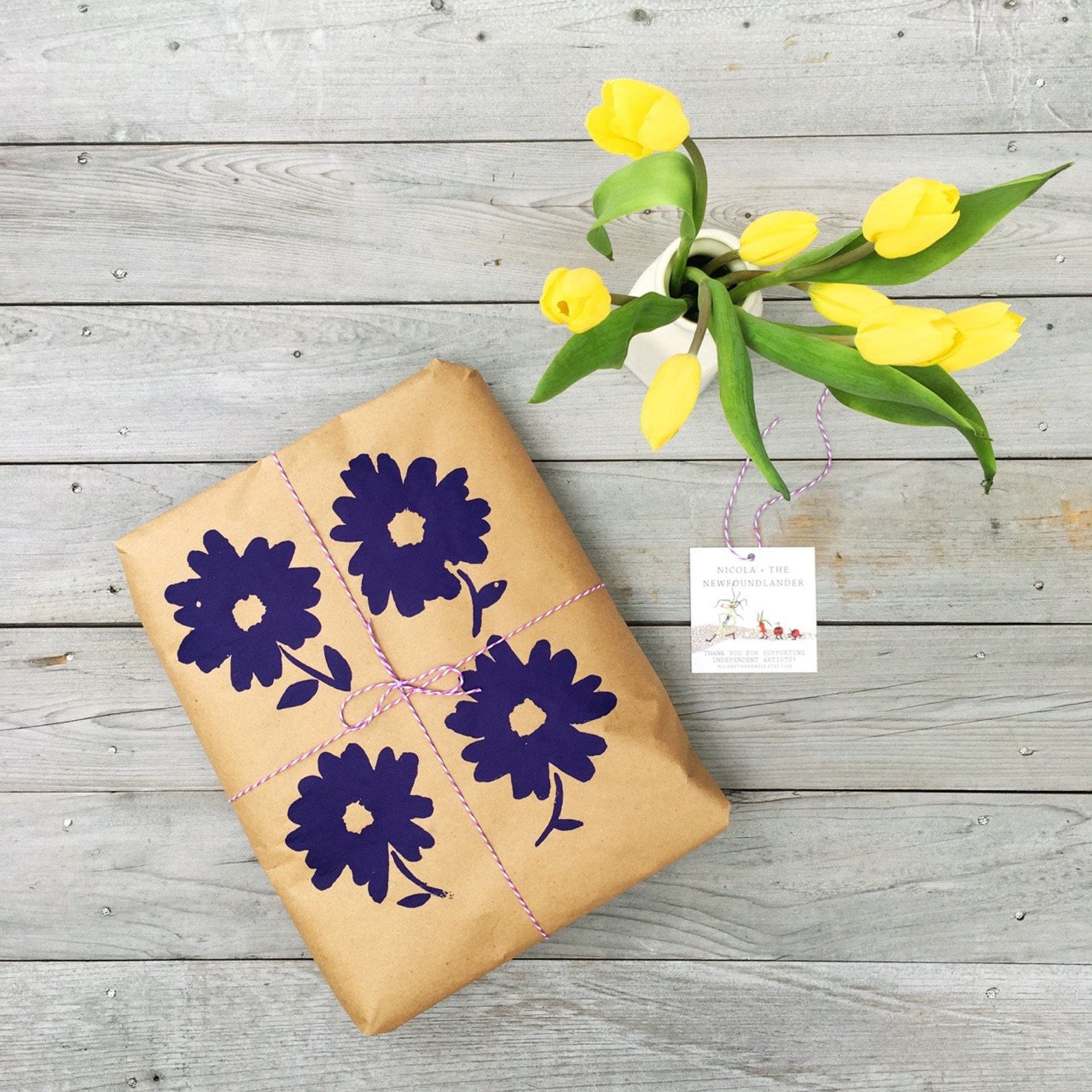 Murmuration A Symphony of Birds in Motion – Yoga Top for Bird Lovers