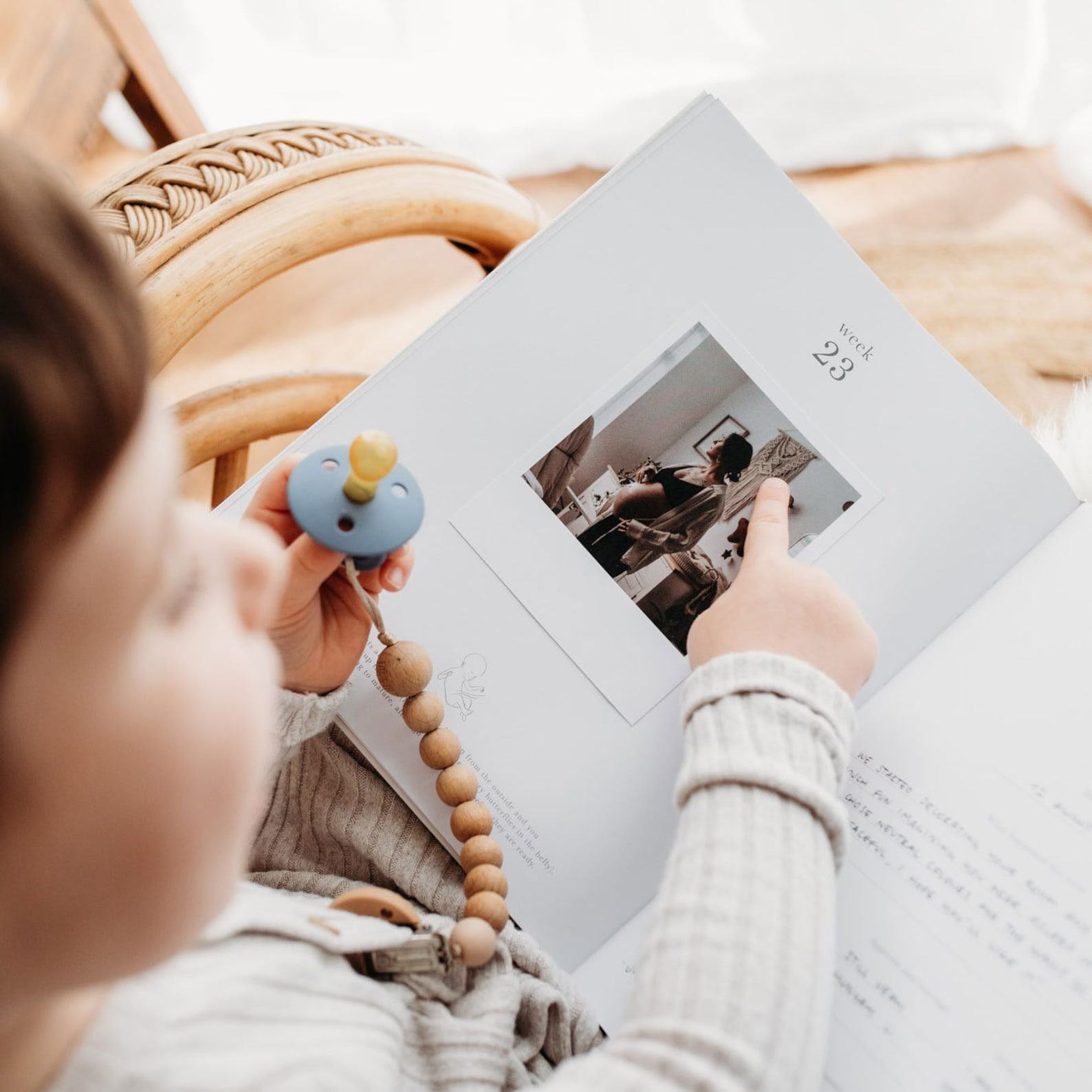 My Pregnancy Journal A Dino-mite Journey for Expectant Parents