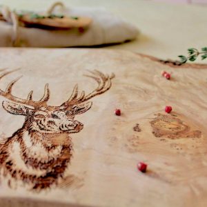 Nature’s Embrace Personalized Olive Wood Cutting Board for Adventurers and Foodies