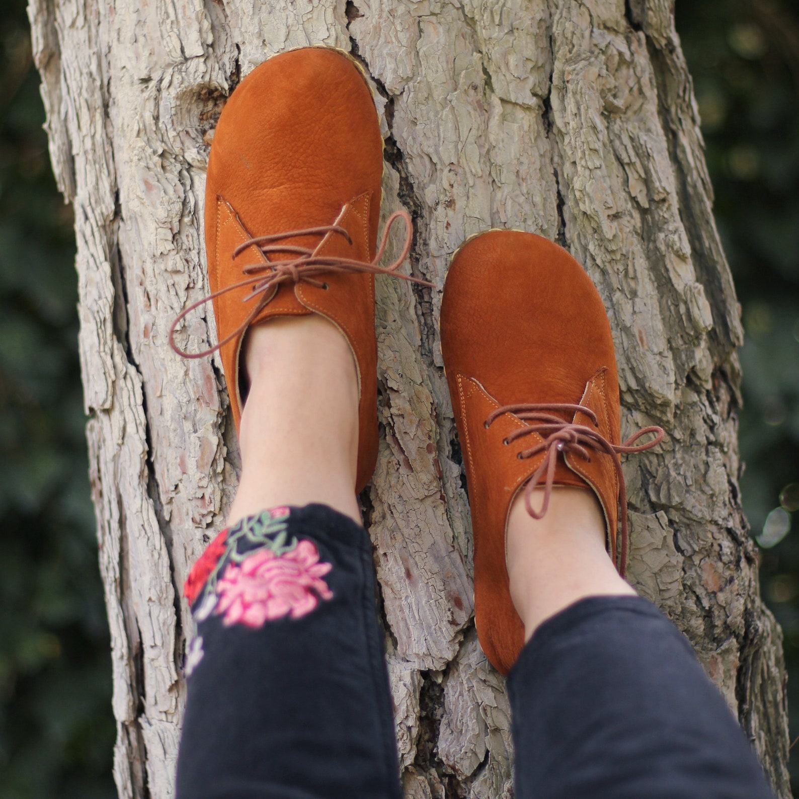 Nefes Women’s Brown Nubuck Oxford Shoes – Handmade Barefoot Lace-Ups