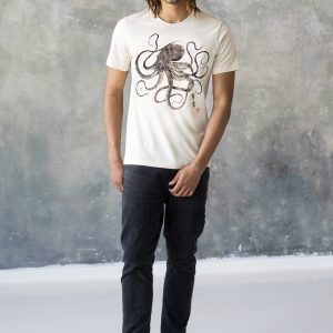 Octopus Gyotaku Ukiyo-e Kanji Anime Manga Kyoto Martial Arts T-Shirt A Fusion of Japanese Art and Pop Culture