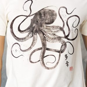 Octopus Gyotaku Ukiyo-e Kanji Anime Manga Kyoto Martial Arts T-Shirt A Fusion of Japanese Art and Pop Culture
