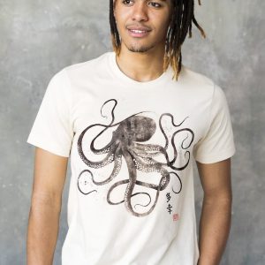 Octopus Gyotaku Ukiyo-e Kanji Anime Manga Kyoto Martial Arts T-Shirt A Fusion of Japanese Art and Pop Culture