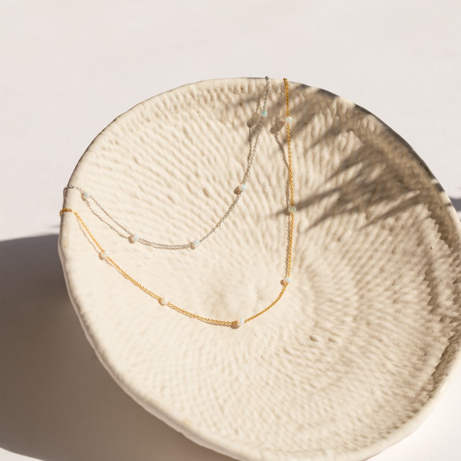 Opal Station Necklace A Shimmering Gemstone Choker for Bridal Elegance and Everyday Glamour