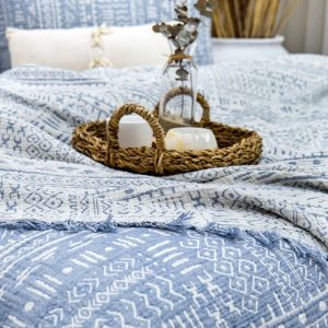 Organic Cotton Aztec Patterned Throw Blanket Cozy Comfort for Every Home