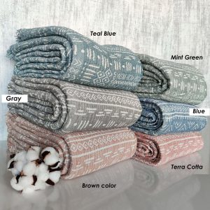 Organic Cotton Aztec Patterned Throw Blanket Cozy Comfort for Every Home