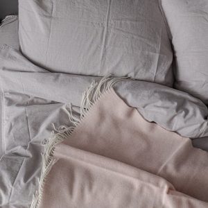 Organic Cotton Pillowcase Indulge in Comfort and Style for a Serene Night’s Rest