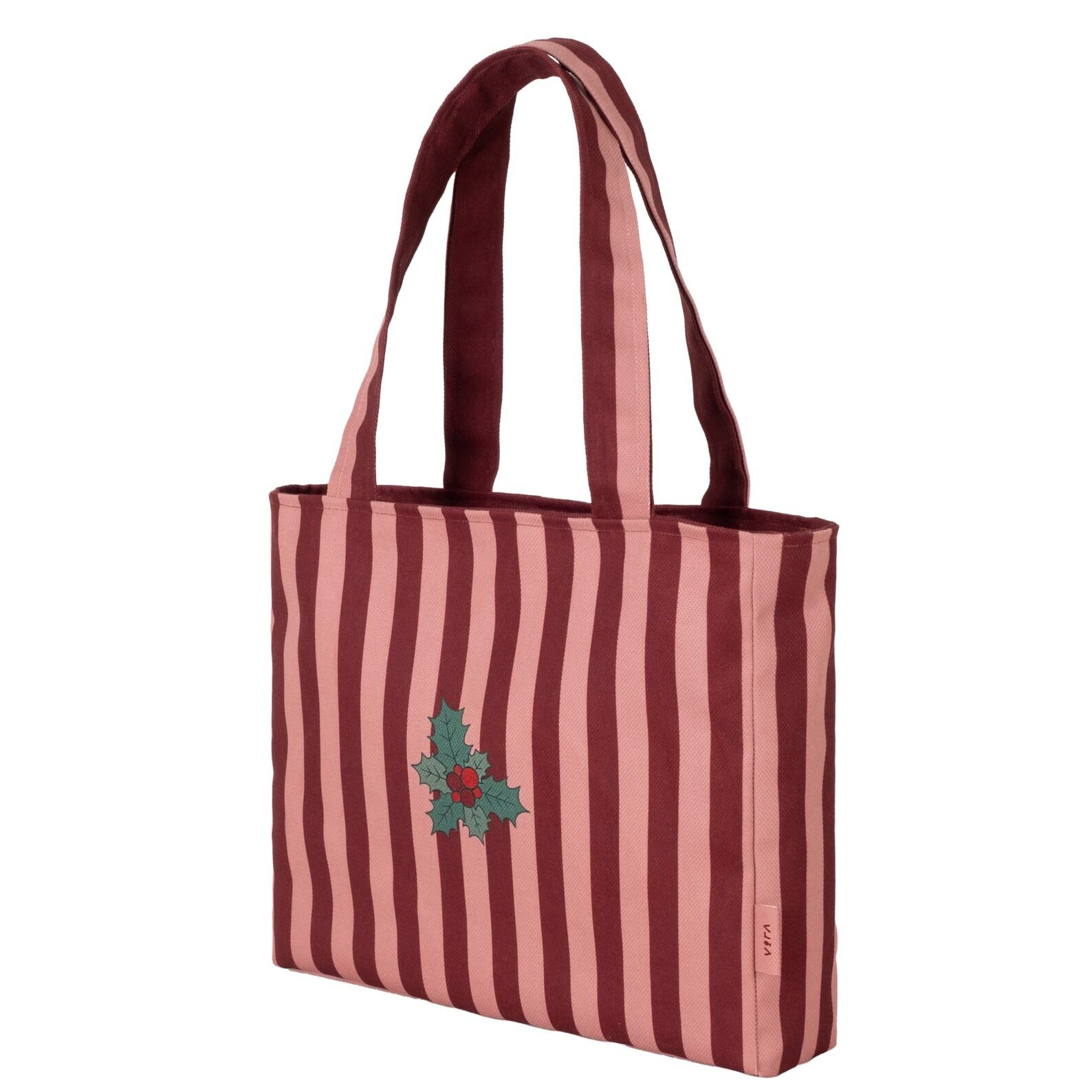 Parrot Paradise Unleash Your Inner Exotic with Our Vibrant Handbag