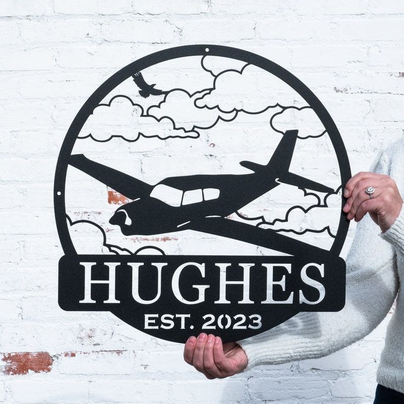 Personalized Airplane Metal Wall Art Custom Pilot Name Sign for Hangar, Airforce, and Father’s Day