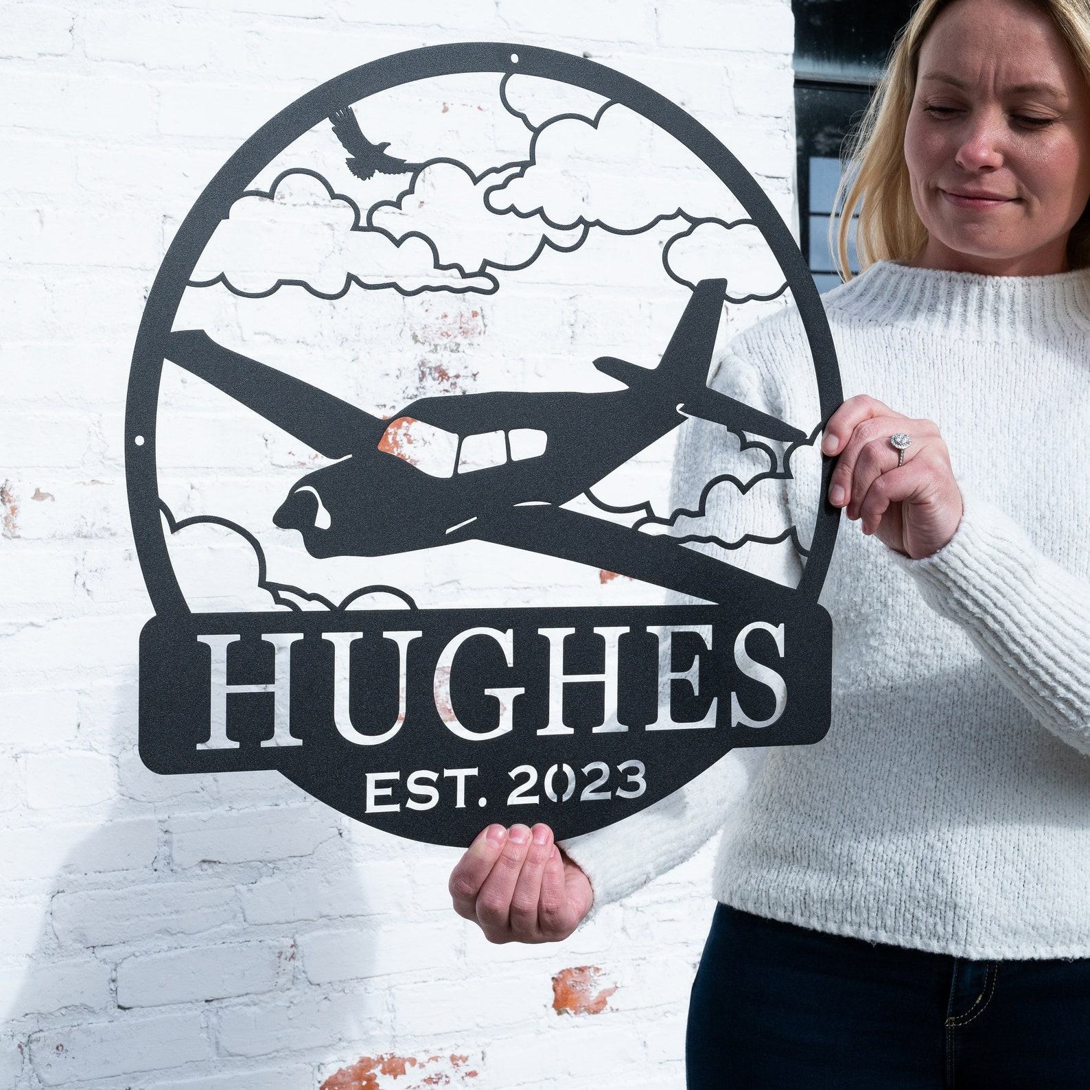 Personalized Airplane Metal Wall Art Custom Pilot Name Sign for Hangar, Airforce, and Father’s Day