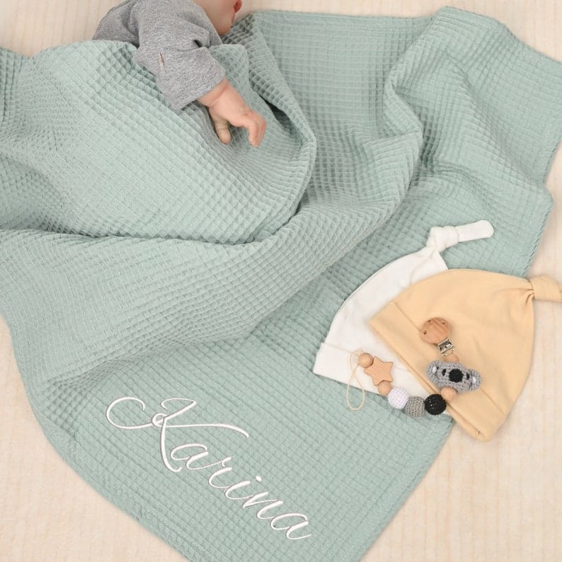 Personalized Baby Name Blanket – Custom Embroidered Newborn Present & Baby Shower Keepsake