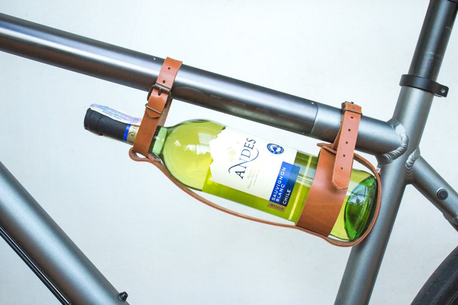 Personalized Bicycle Wine Bottle Holder The Interesting Valentine’s Day Item for Wine Lovers and Cyclists - Image 4