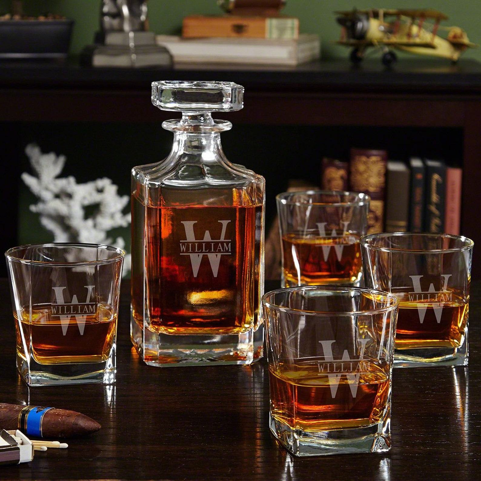 Personalized Bourbon Decanter Set Elevate Your Spirits with Engraved Decanter and Glasses