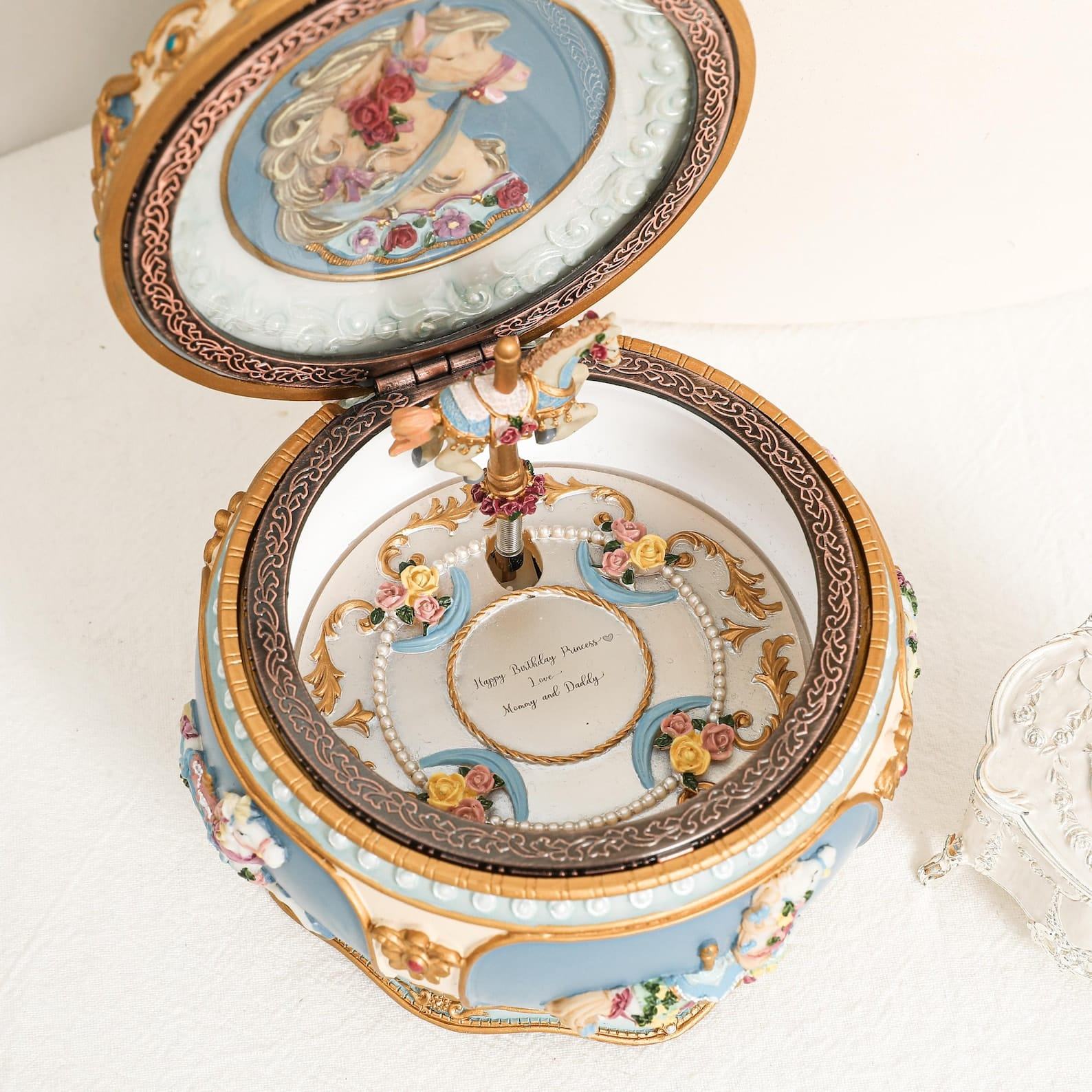 Personalized Carousel Music Box – Custom Engraved Present for Baby Girl & Birthday