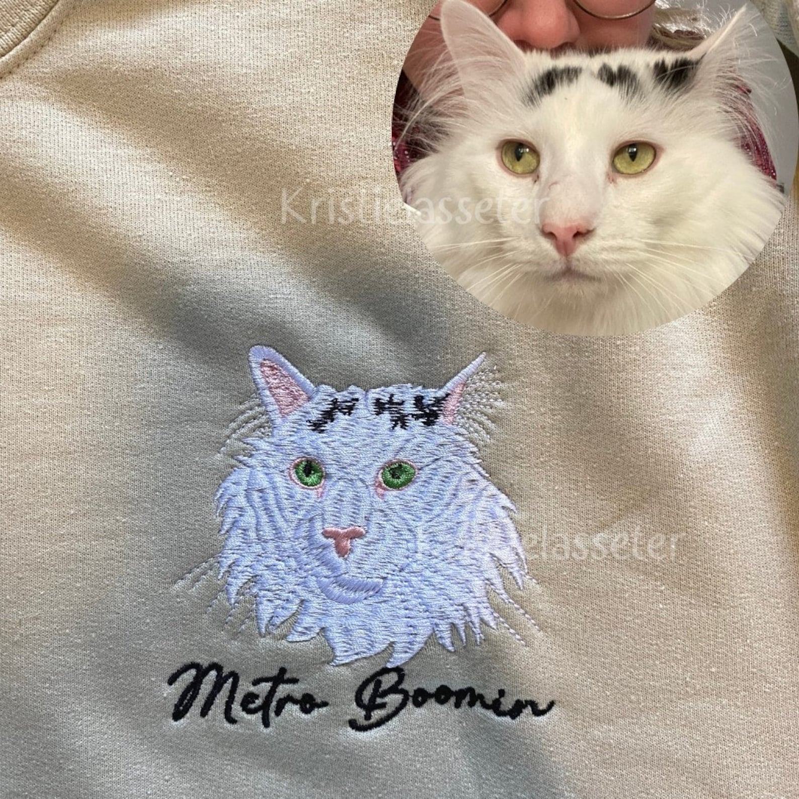 Personalized Cat Sweatshirt Embroidered Cat Face with Name, Custom Photo Hoodie for Cat Lovers