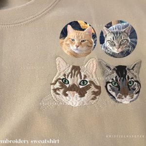 Personalized Cat Sweatshirt Embroidered Cat Face with Name, Custom Photo Hoodie for Cat Lovers