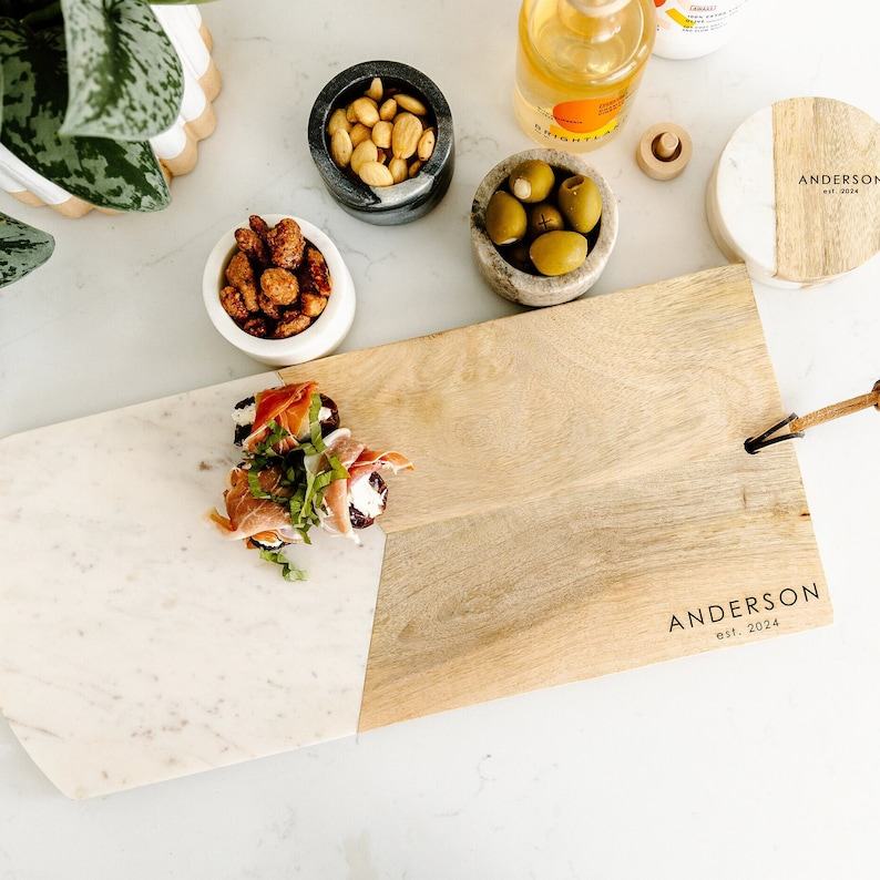 Personalized Cheese Board Charcuterie Set Elevate Your Gatherings with Style and Sophistication