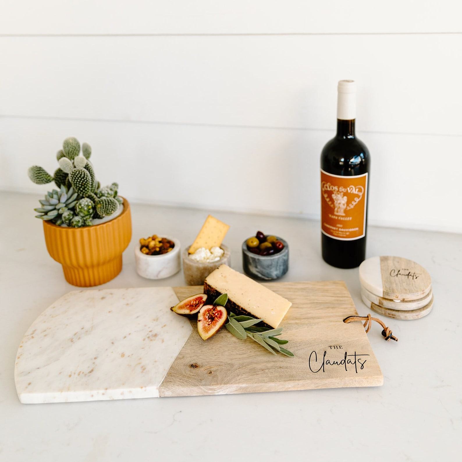 Personalized Cheese Board Charcuterie Set Elevate Your Gatherings with Style and Sophistication